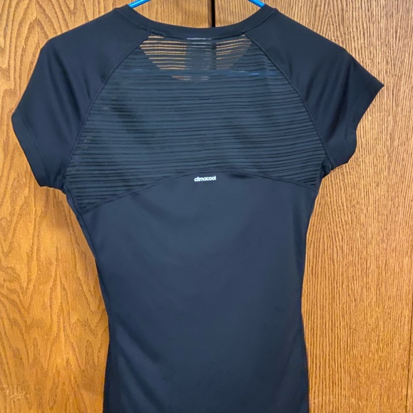 Adidas mesh back shirt - Picture 3 of 4